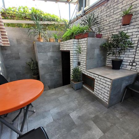 Дом 33 Возле Клиники Астхик Villa Yerevan Exterior photo